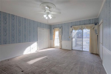 Come enjoy low-maintenance living at Apple Tree Manor, a secure