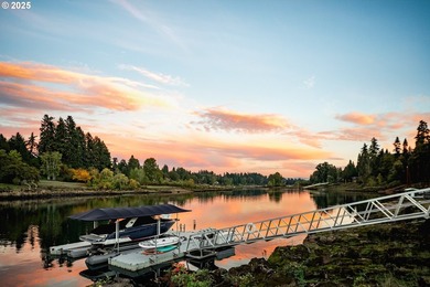 Rare Lake Oswego riverfront estate offering more than an acre of - photo 4