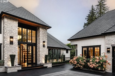 Rare Lake Oswego riverfront estate offering more than an acre of - photo 7