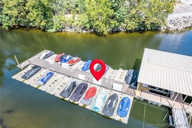 Ready to live the Lake Life? This fully renovated, move-in ready - photo 27