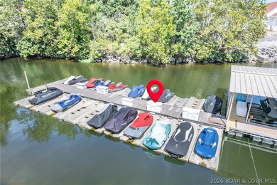 Ready to live the Lake Life? This fully renovated, move-in ready - photo 28