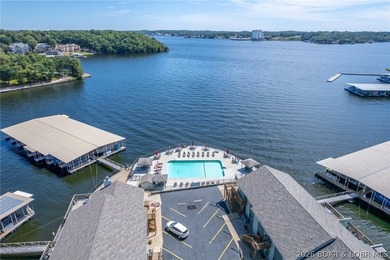 Ready to live the Lake Life? This fully renovated, move-in ready - photo 32