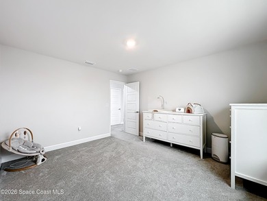 Beautiful basically New Home with great water views. High - photo 35