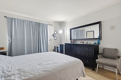 Discover comfortable urban living in this well-maintained - photo 40
