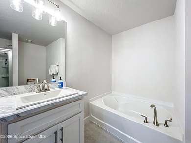 Beautiful basically New Home with great water views. High - photo 40