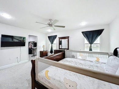 Beautiful basically New Home with great water views. High - photo 43