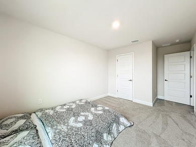 Beautiful basically New Home with great water views. High - photo 47