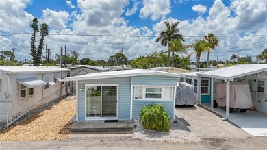 Beautifully Renovated & Fully Furnished Retreat in Paradise Bay - photo 8