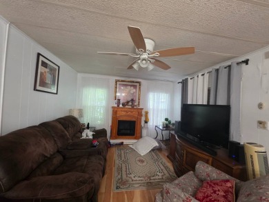 226 Palm Dr, Tampa FL 33613 - 55+ Rose Lake Estates 1,344 sq ft - photo 8