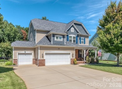 Lake Wylie Home For Sale in Lake Wylie South Carolina