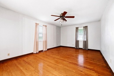 If space is what you need, this exceptional home delivers! - photo 11