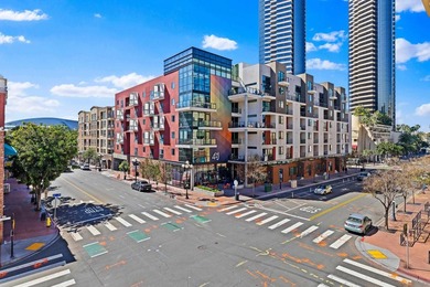 Live in the heart of the Historic Gaslamp Quarter! This - photo 11