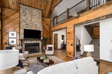 CUSTOM-BUILT NEW home with 165' of PRIVATE LAKEFRONT and - photo 14