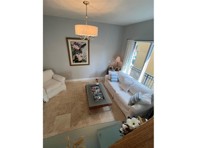 This rarely available large corner townhouse has 3 bedroom 3.5 - photo 18