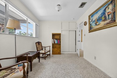Come explore this charming 3-bedroom, 2-bathroom home nestled in - photo 20