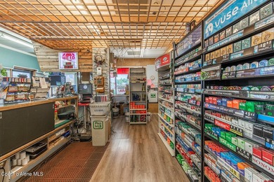 Separate lots for a total of 1.50 acres. 2 businesses plus - photo 23