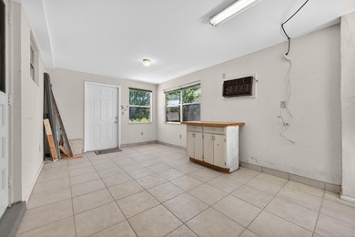 Come explore this charming 3-bedroom, 2-bathroom home nestled in - photo 27