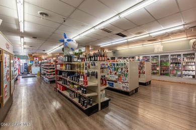 Separate lots for a total of 1.50 acres. 2 businesses plus - photo 31
