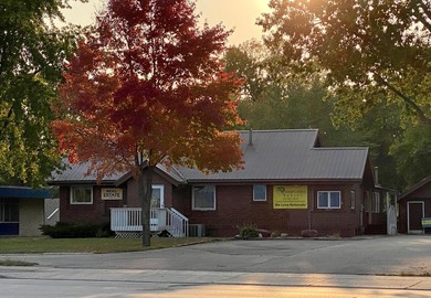 177' of HIGHWAY FRONTAGE, HIGHLY TRAVELED, BUSY CORNER ! This - photo 5