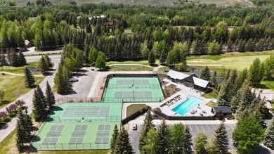 Stunning 1.6-acre estate in Sun Valley's coveted Bigwood - photo 39