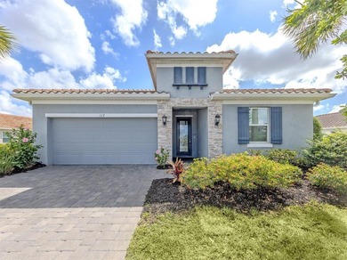 Former model home with exceptional upgrades and resort-style - photo 1