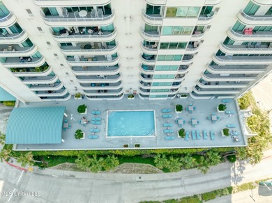 Welcome to Unit 502, where stunning ocean views and resort-style - photo 2