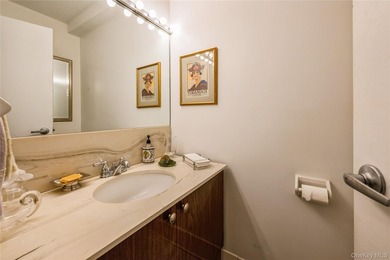 Private Riverfront Townhome with Luxury Condo Amenities - photo 3