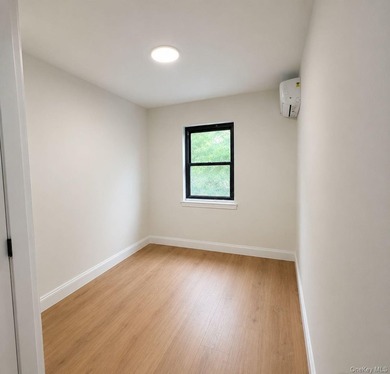 Great House Prime location! Fully diamond renovated and newly - photo 15