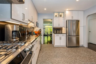 Private Riverfront Townhome with Luxury Condo Amenities - photo 7