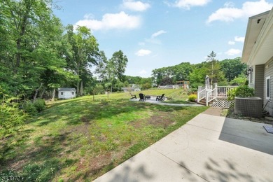 Best & Final offers are due by Wed, 6.24, 2pm.This exceptional - photo 40