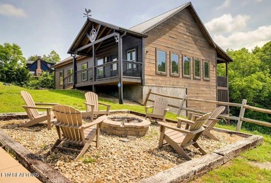 High-performing short-term rental with standout financials and - photo 1