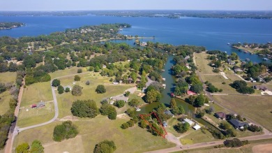 Cedar Creek Lake Lot For Sale in Trinidad Texas
