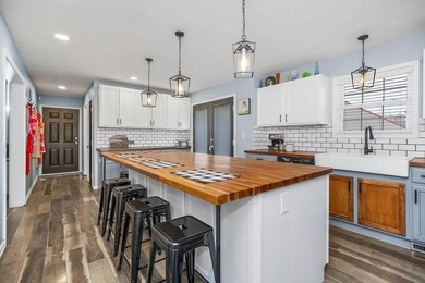 Beautifully updated home offering the perfect blend of modern - photo 17
