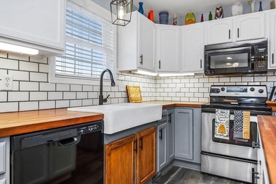 Beautifully updated home offering the perfect blend of modern - photo 20