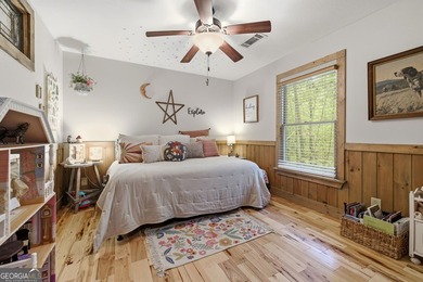 Tucked away in the woods of Sautee Nacoochee, this exceptionally - photo 27