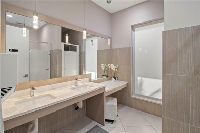 WELCOME HOME to beautiful. It's a 1 bedroom, that can show - photo 31