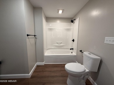Completely remodeled and move-in ready! This beautifully updated - photo 33