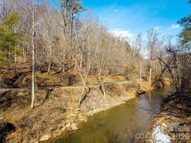 Discover the perfect blend of privacy, natural beauty, and - photo 4