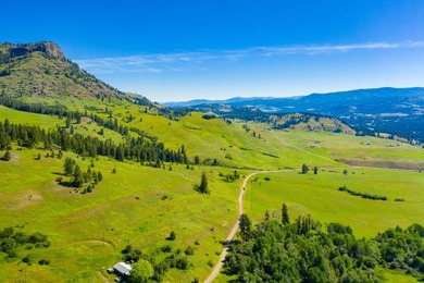 One of the most picturesque ranches in NE Washington. 922 acres - photo 3