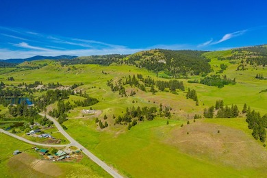One of the most picturesque ranches in NE Washington. 922 acres - photo 7