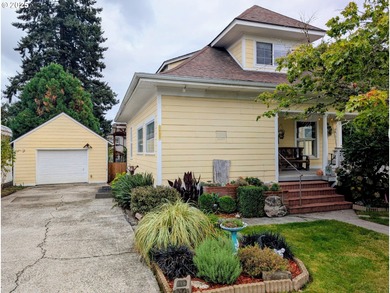 (private lake, pond, coastal) Home For Sale in Forestgrove Oregon