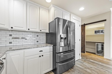 MLS# 294446 You're invited to live everyday like it is a holiday - photo 14