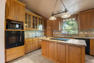 Priced below PRAD, this waterfront Lake Tanglewood home offers - photo 21