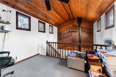 This beautifully designed lakeview residence offers a refined - photo 21