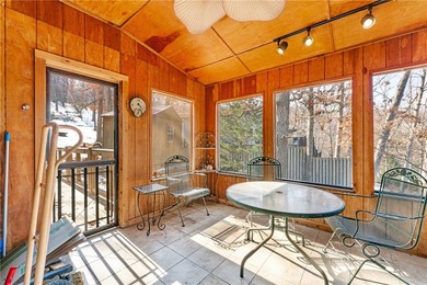 This beautifully designed lakeview residence offers a refined - photo 22