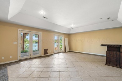 Priced below PRAD, this waterfront Lake Tanglewood home offers - photo 24