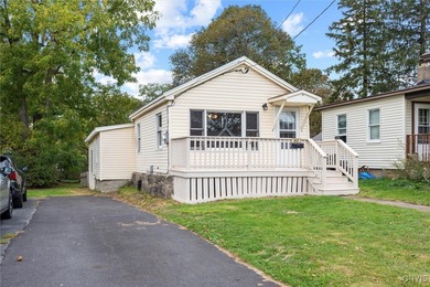 Lake Ontario - Oswego County Home Active Under Contract in Oswego New York