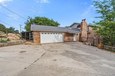 Priced below PRAD, this waterfront Lake Tanglewood home offers - photo 34