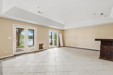 Priced below PRAD, this waterfront Lake Tanglewood home offers - photo 37