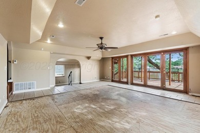 Priced below PRAD, this waterfront Lake Tanglewood home offers - photo 38